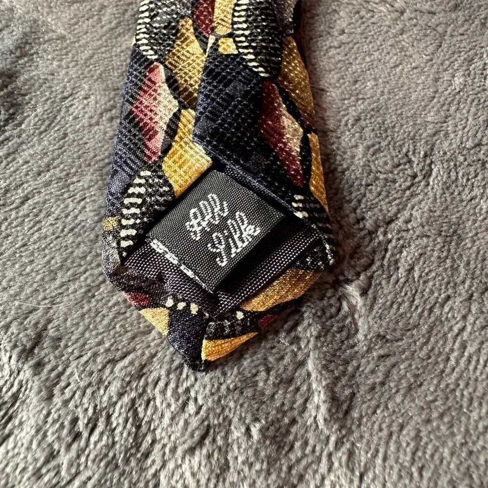 Botany 500 men’s silk‎ tie